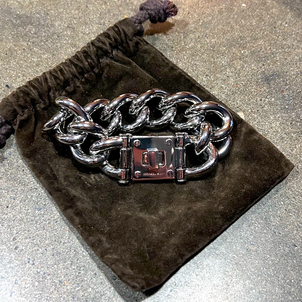 Michael Kors Heritage Chain Bracelet